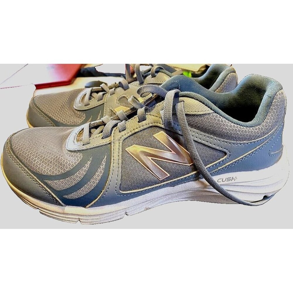 New Balance Women's Grey Cush Comfort Walking Strike Path Shoes Size 11